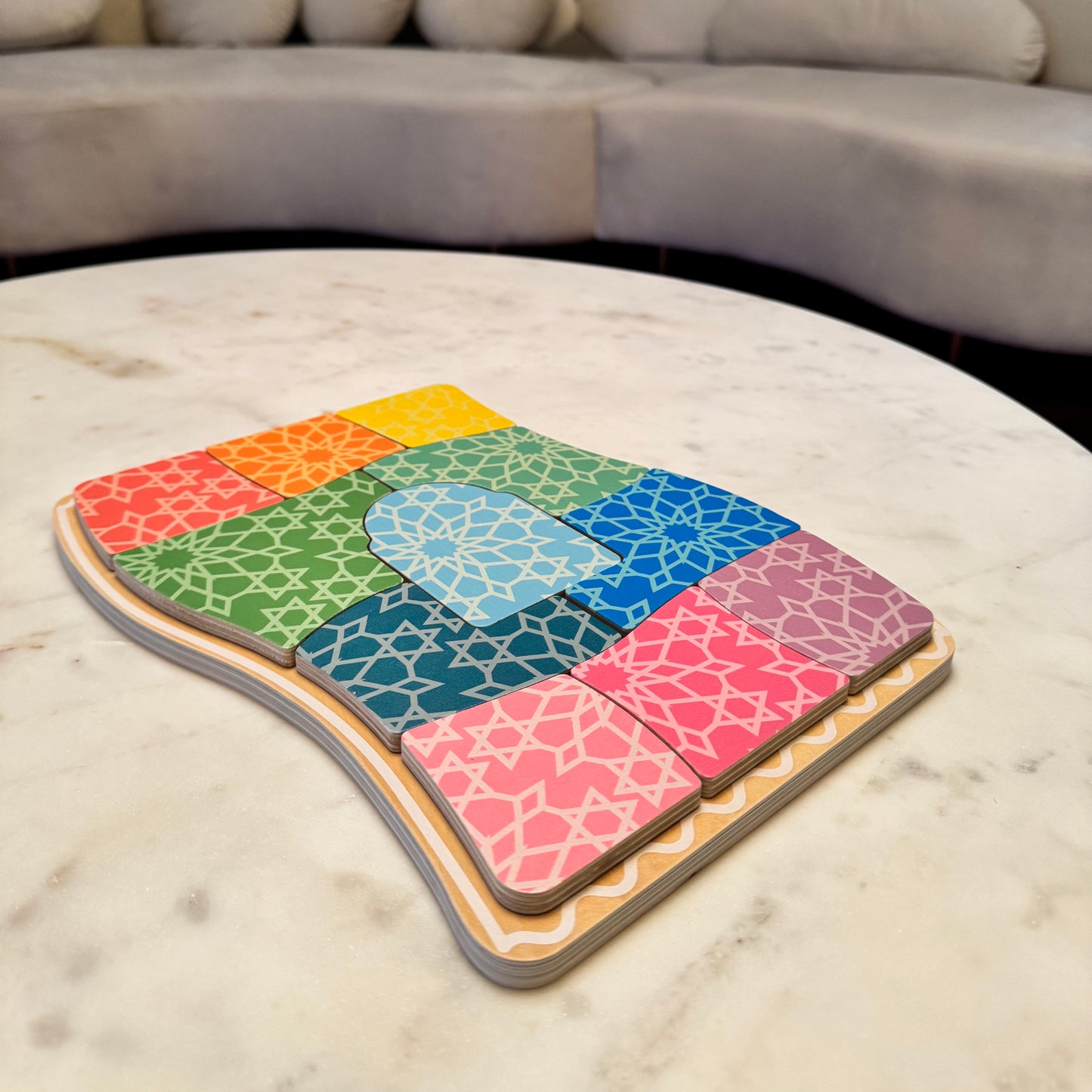 لغز طيف ألوان سجادة الصلاة